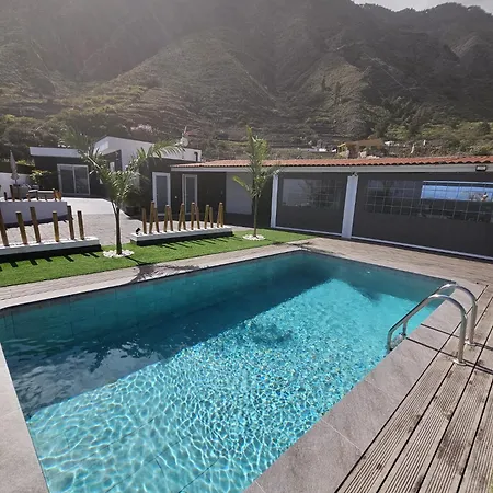 Nahuel Villa *